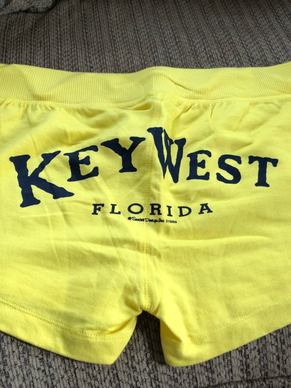 KEY WEST LARGE Juniors Yellow Shorts 32" Waist #KF